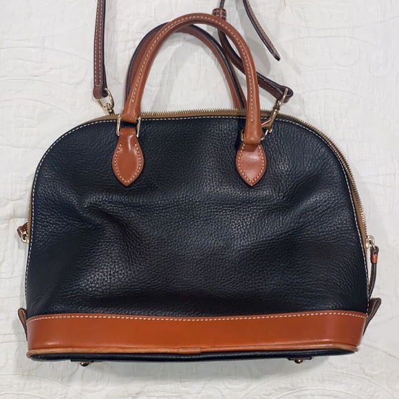 Dooney & Bourke Purse - Picture 5 of 5